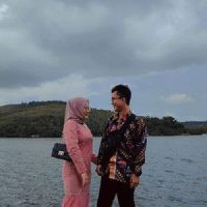 Della Syafira profile icon