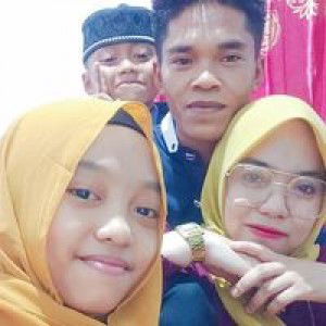 Evi Damayanti profile icon