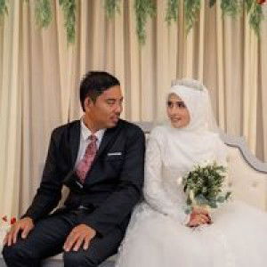 Cik Zahra profile icon