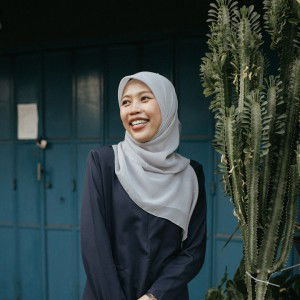 Qistina Azra profile icon