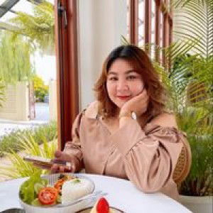 พลอยพ้อย อะนะ profile icon