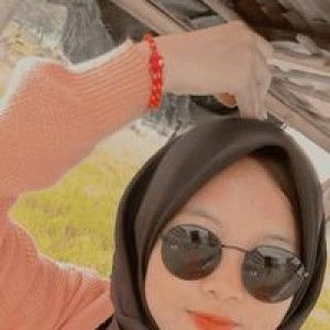 Lely Aulia profile icon