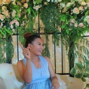 Ej Paniza profile icon