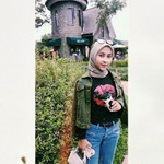 Annisa Putri profile icon