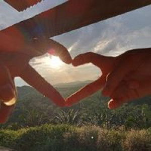 Ratri Indah Purwaningtyas profile icon