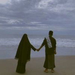 Riska Mukhtar profile icon