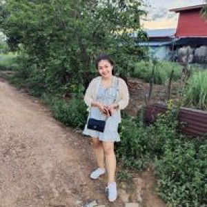 ซี' เมย์. profile icon