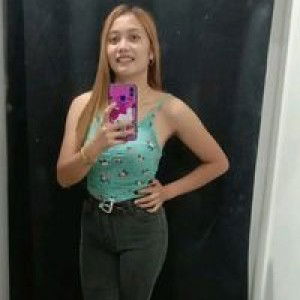 Antonnette Llave Perez profile icon