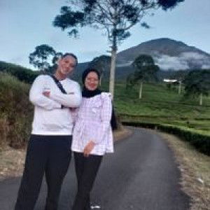 Puput Fitriani profile icon