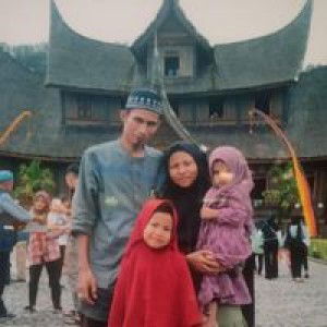 Fitri Rahmadani profile icon