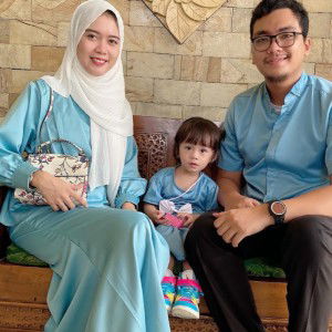 Venny Febriyanti profile icon