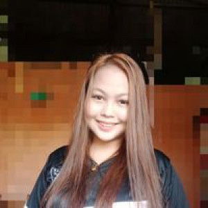 Beth Estolano profile icon