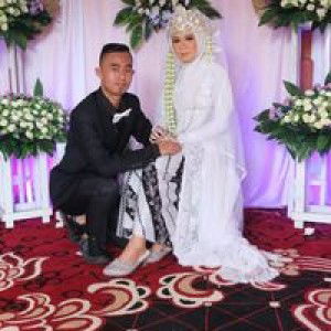 Sannie Suhendra profile icon