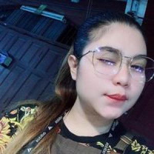 ชื่อ'อฟิล์ม นางมารร้าย profile icon