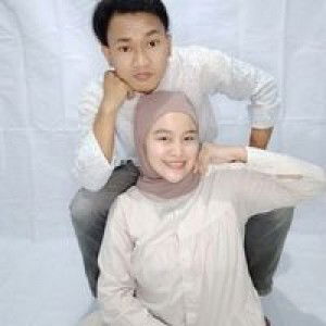 Oky Jesieca profile icon