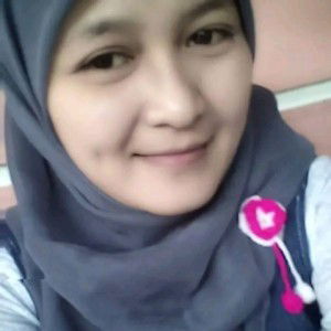 fitri yani profile icon
