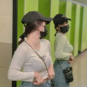 จิน นี่ profile icon