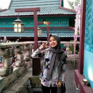 Erna Tri profile icon