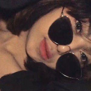 dea wulandari profile icon