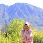 Leny Widhia profile icon