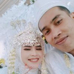 Berlin Leonita profile icon