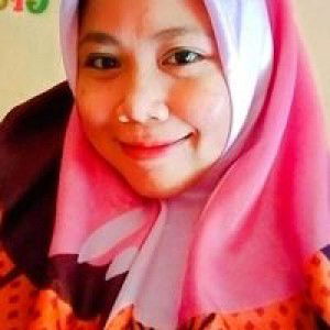 Riris Anggytha profile icon