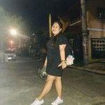Carrey Emlyn Larga profile icon