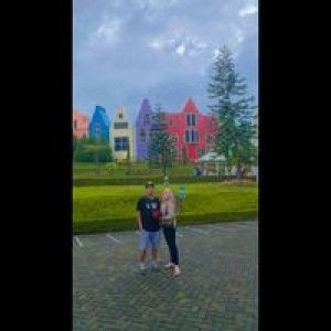 Rezty Anggra profile icon