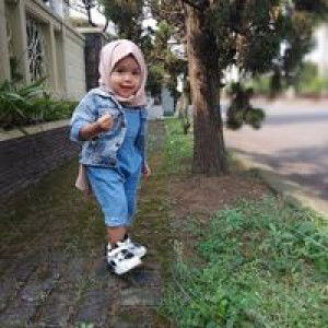 Nhii Sam'y profile icon