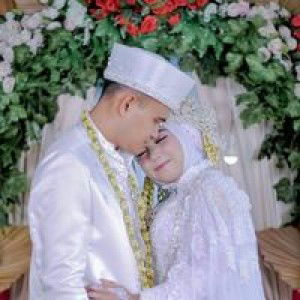 Nur Jnh profile icon