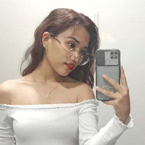 Xyra Nicole Simara profile icon