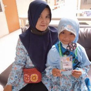 Ade kurniasih profile icon