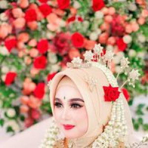 Noviia Eka Putrii profile icon