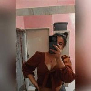 Aom Saowarot profile icon