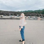 Wiwik DA profile icon