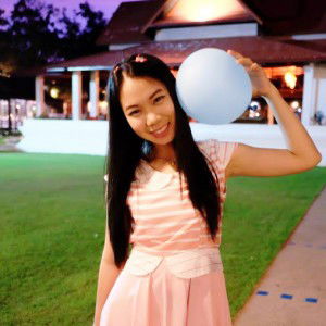 Som Ying profile icon