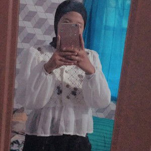 Intan Sukma Putri profile icon