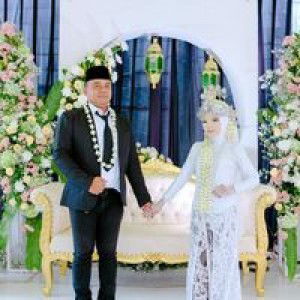 Risyanti Asolichah profile icon