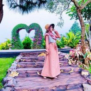 Dhe Dinda profile icon