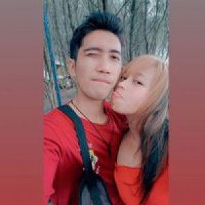 Chacha Eka Sari profile icon