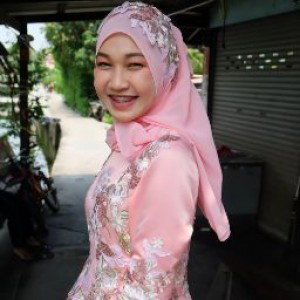 NEE nee profile icon