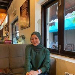 Farah Azanin Ismail profile icon