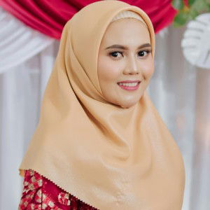 Putri Yanieffendi profile icon