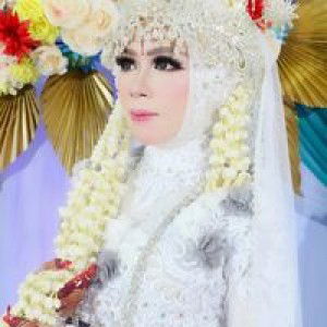 Yiiyin Eyiin profile icon