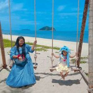 แม่ฝนพ่อก้อง รักวงค์ รวงข้าวซิ่ง profile icon