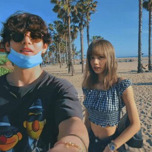 anis mastura profile icon