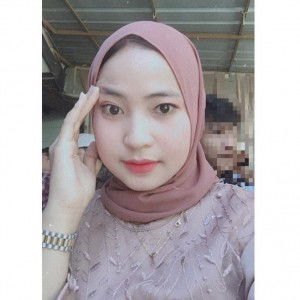 Tria Dewianti profile icon