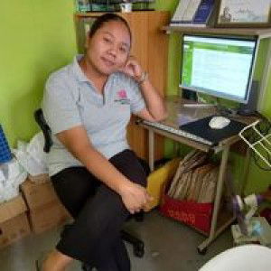 Leila Gomeseria Timario profile icon