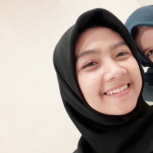 Mae Midwife profile icon