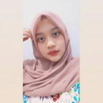 Leftiana Chely profile icon